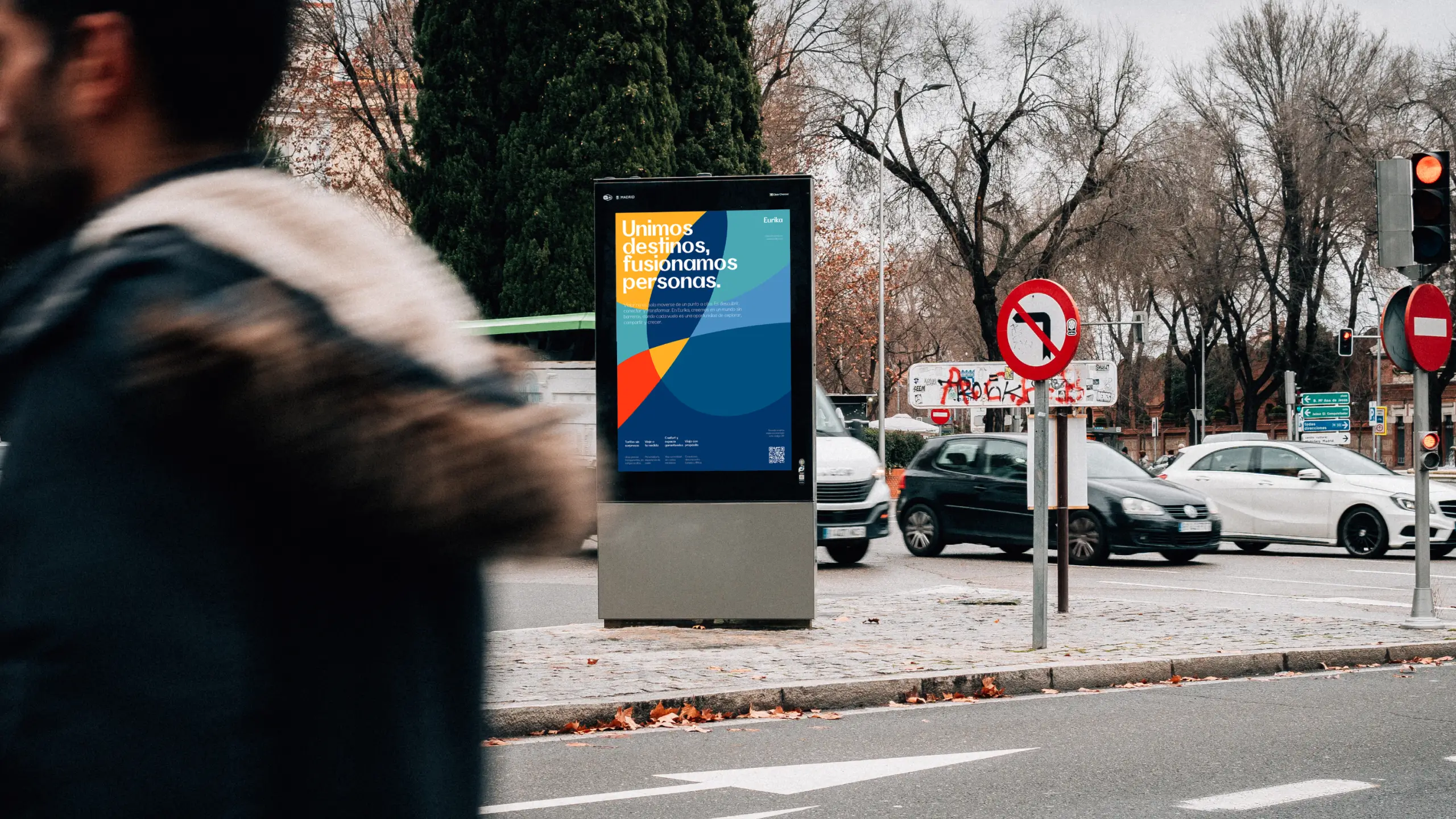 Pieza gráfica de cartelería de Eurika en formato real